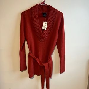 It’s our time -sweater- nwt large rust color